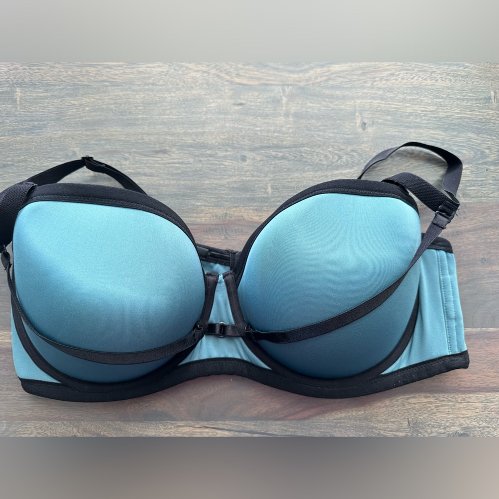 Torrid push up sexy teal blue bra 38DDD EUC